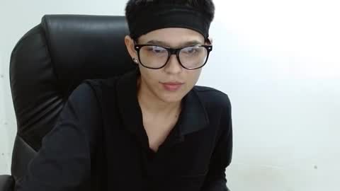 hott_cute69 online show from October 29, 9:35 am