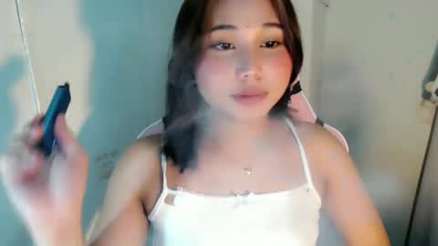 Snapshot of hottest_girl_vivianexx chatting on September 24, 2:49 pm    online show from September 24, 2:49 pm