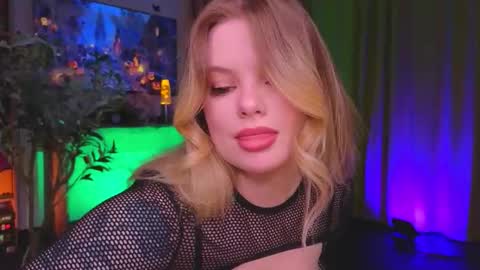 Snapshot of hottie_jane chatting on October 23, 3:51 pm Jane online show from October 23, 3:51 pm
