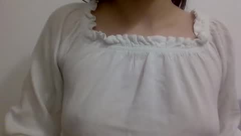 Snapshot of hotwinterxx chatting on December 20, 12:19 am Hotwixx online show from December 20, 12:19 am