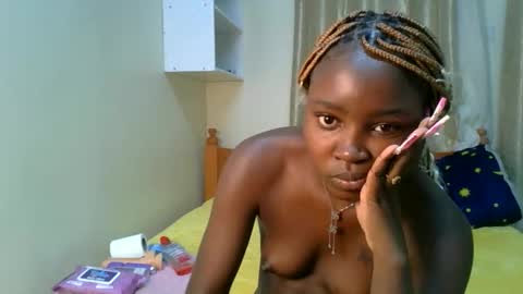 hunny online show from February 18, 4:28 pm