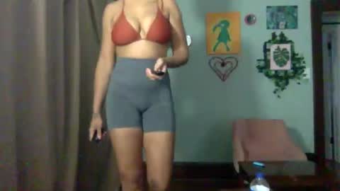 Goddess Hunyy online show from December 25, 4:54 pm