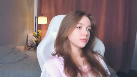 Lily online show from July 3, 7:25 am