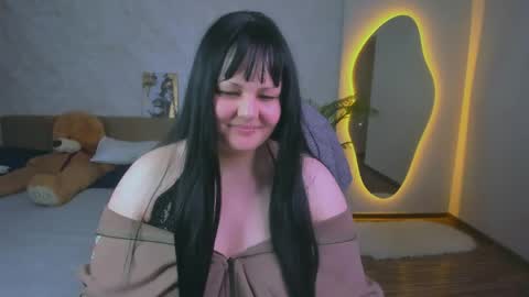 Hwasa online show from March 27, 9:04 pm