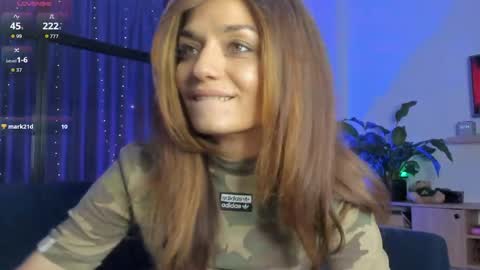 i___love__you online show from June 4, 6:34 pm