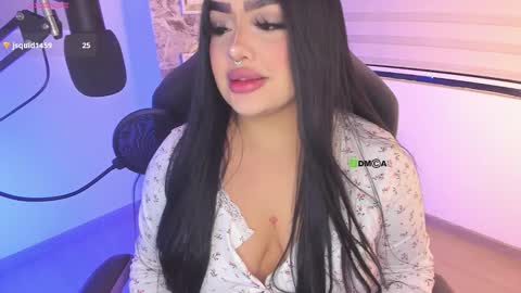 Snapshot of i_am_ari chatting on September 23, 2:10 am Ari online show from September 23, 2:10 am