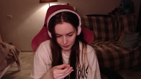 elisabeth online show from February 2, 2:34 pm