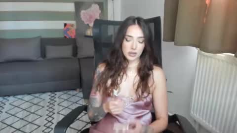 Baby Gal online show from September 15, 6:21 am