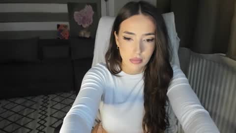 Baby Gal online show from October 3, 9:03 am