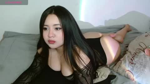 iamdani01 online show from June 1, 7:43 am