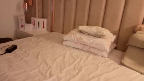 Nyxy online show from March 17, 11:36 am