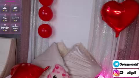 ice_y_abigail online show from February 14, 12:25 pm