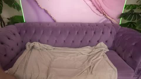Danielle online show from July 20, 6:38 am