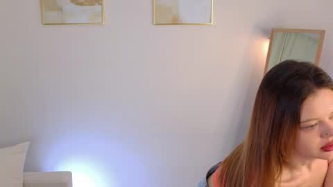 Lisa online show from February 11, 9:11 am