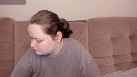 Alice online show from December 14, 3:51 pm