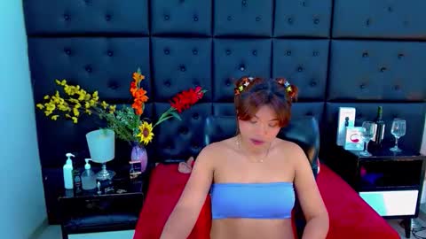 iisalombardi online show from February 10, 5:10 am