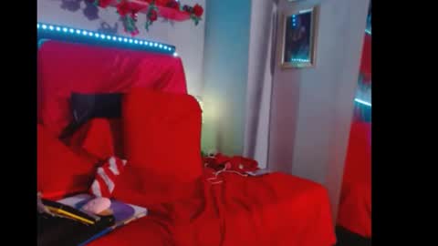 Hellen online show from December 28, 9:40 pm