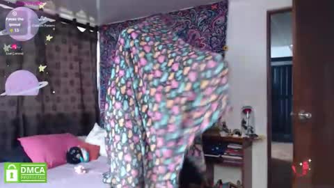 Cutie pie online show from March 8, 3:16 pm