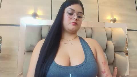 im mou  online show from September 24, 1:32 pm