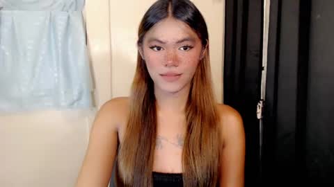 im_yourfairyannaxx online show from June 18, 11:37 am