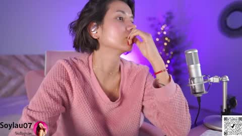 imjess_ online show from November 5, 7:02 am