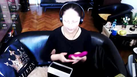 Empress online show from April 5, 11:53 am