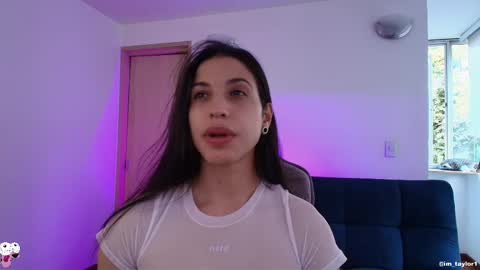 TAYLOR  online show from January 18, 9:55 pm