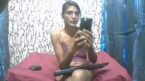 Snapshot of indian_sultry chatting on October 18, 4:32 pm SASH online show from October 18, 4:32 pm