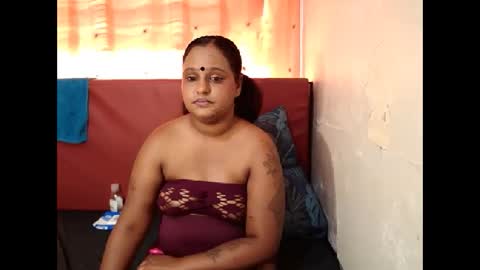 indian_sunshine online show from February 4, 6:16 am