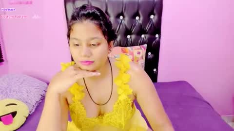 Snapshot of indianflame chatting on January 11, 4:27 am PARADISEQUEEN online show from January 11, 4:27 am