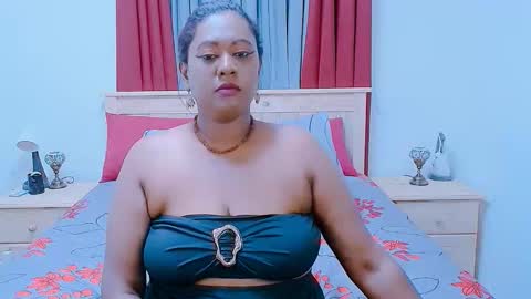 Amy online show from November 12, 11:25 pm