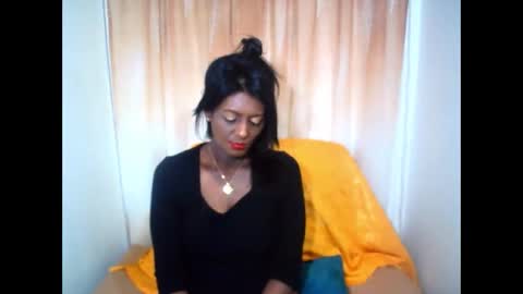 indianpeaches online show from October 29, 6:29 am