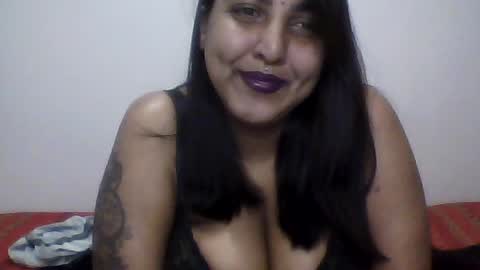 indianplaybunnyxxx online show from June 16, 7:04 pm