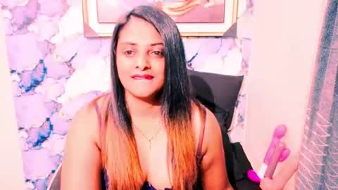 indianplaymate online show from June 19, 7:39 pm