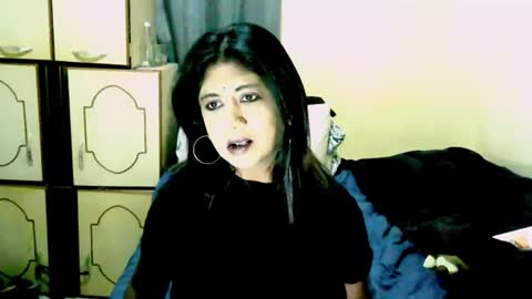 indianpleasures21 online show from July 24, 6:11 am