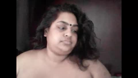 indianpooja1027 online show from May 15, 9:01 am