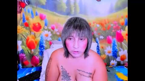 indianroxy27 online show from February 3, 6:45 pm