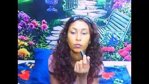 indiansexybutt4u2luv online show from February 9, 6:43 pm