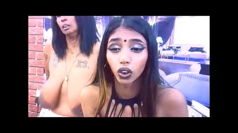 indiansexyslender4u2luv online show from November 7, 10:21 am