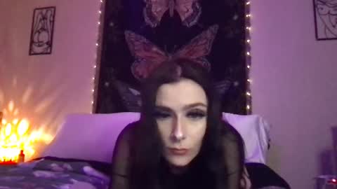 Snapshot of indigobay chatting on January 11, 10:18 pm Indigo Bay online show from January 11, 10:18 pm