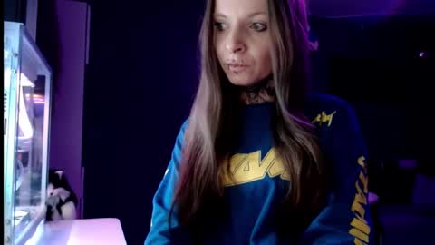 Snapshot of inesdesire chatting on January 27, 5:04 pm InesDesire online show from January 27, 5:04 pm