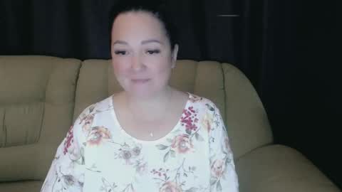 Snapshot of infinity_loveliness chatting on September 22, 9:52 am Infinity online show from September 22, 9:52 am
