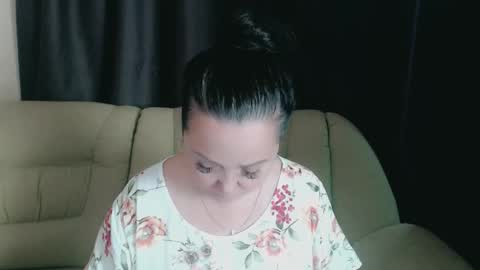 Snapshot of infinity_loveliness chatting on October 8, 7:35 am Infinity online show from October 8, 7:35 am