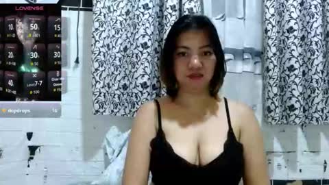 Infinitythegoddess online show from October 4, 4:55 pm