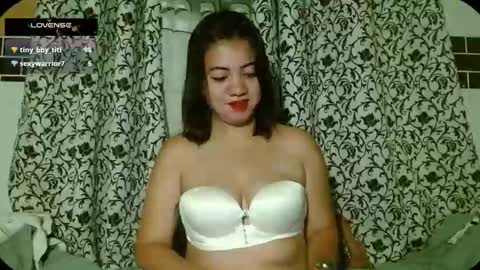 Infinitythegoddess online show from December 20, 2:32 pm