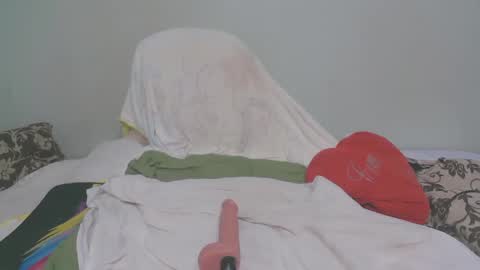 Snapshot of ink_brunette chatting on February 6, 3:59 am ink brunette online show from February 6, 3:59 am