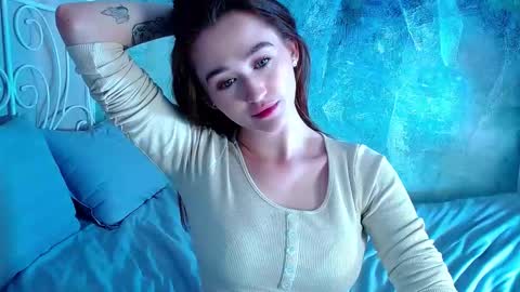 Lina online show from December 22, 12:41 pm