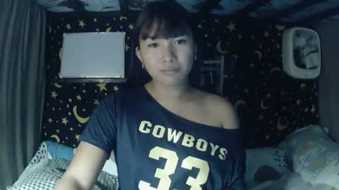 MAXINE online show from February 22, 4:30 pm