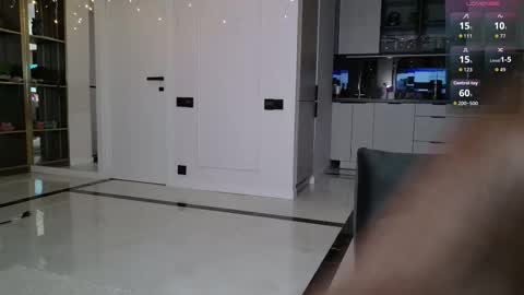 Sofi online show from February 6, 8:34 pm