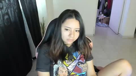 Iris 3 online show from December 18, 1:56 pm